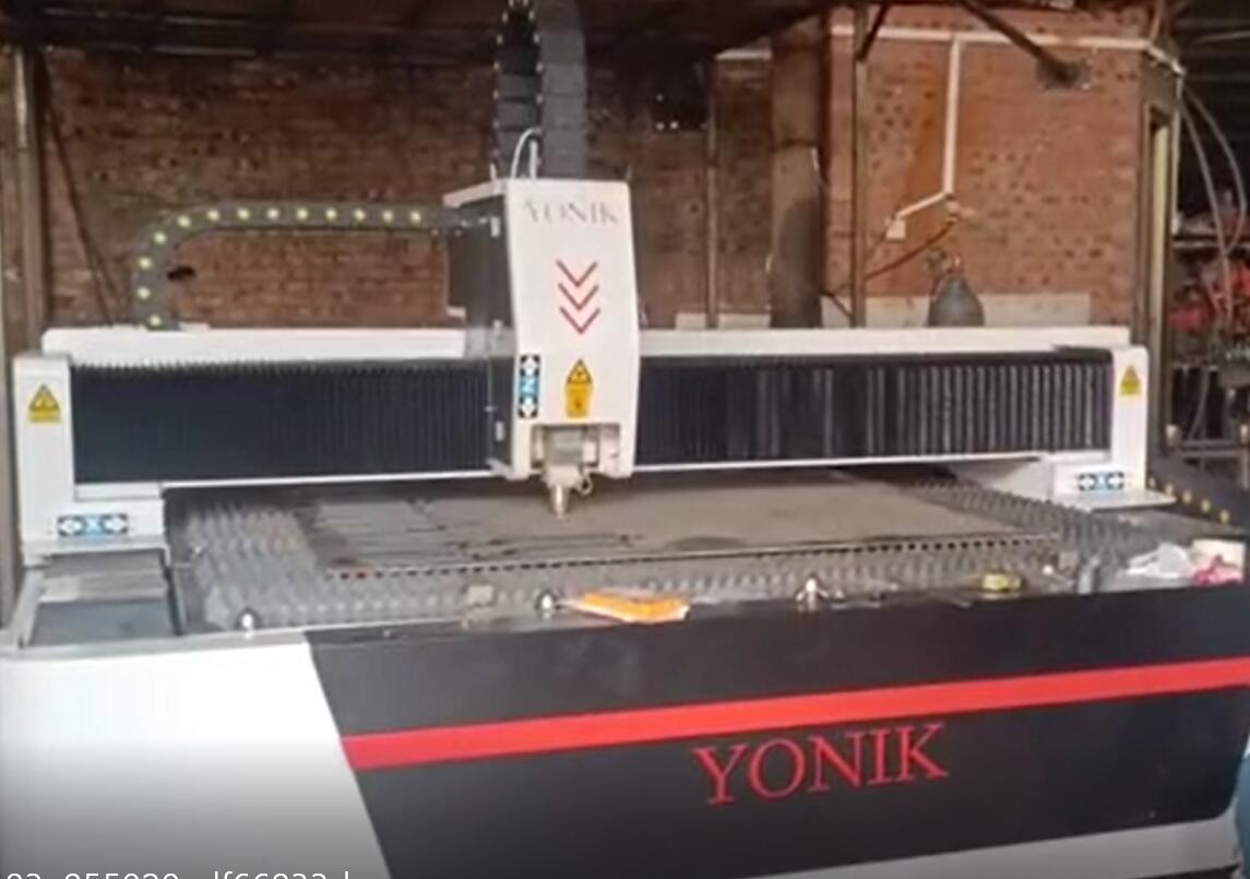 數(shù)控激光金屬切割機 數(shù)控激光金屬切割機