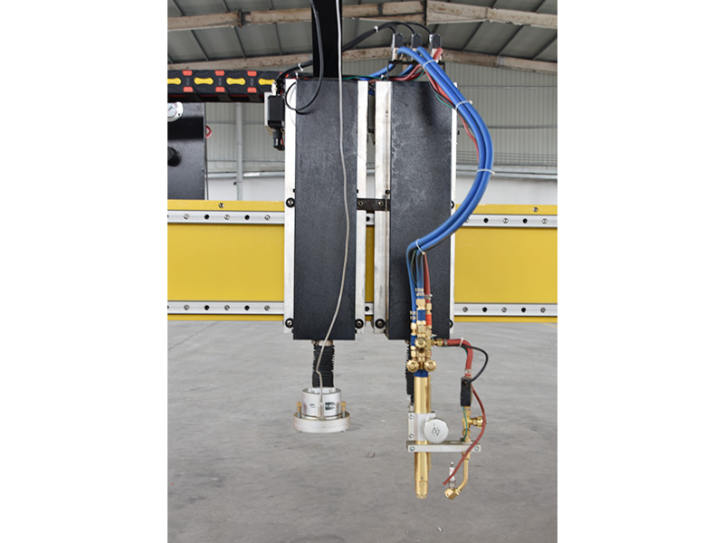 龍門(mén)數(shù)控切割機(jī)