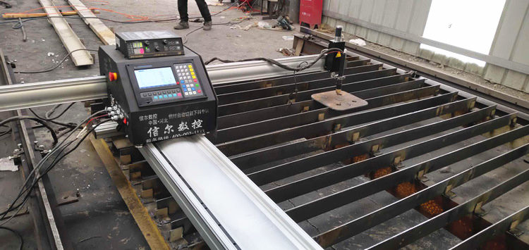 全自動(dòng)便攜式數(shù)控切割機(jī)兩用圖片介紹004