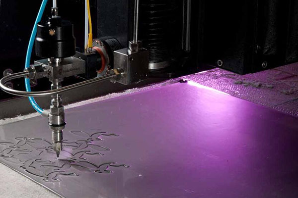 河北光纖激光切割機(jī)廠家提醒您注意5個安全操作注意事項